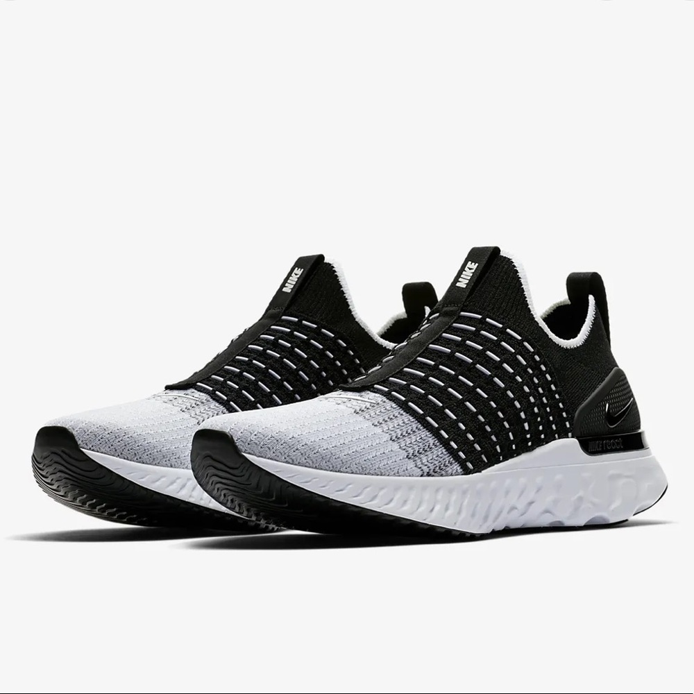 Nike React Phantom Run Flyknit 2